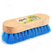 Escobilla de Madera Para Ropa